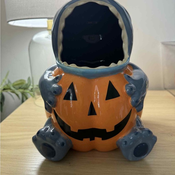 Stitch Halloween Pumpkin Ceramic candy dish - Picture 1 of 3